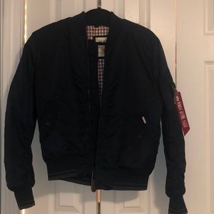 Alpha Industries Navy Blue Men’s M Bomber Jacket